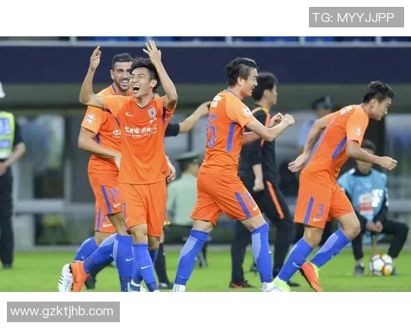 中国足球历史上的传奇外援球星及其与中国球员共征战的时光