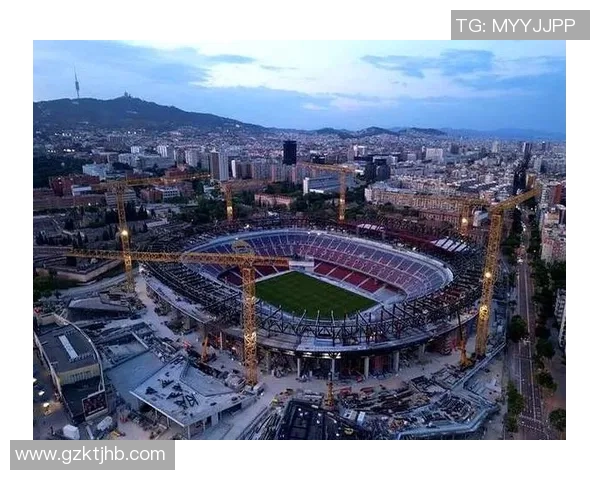 巴萨足球球星雕像分布地点一览 让你走近传奇人物的荣耀时刻 巴萨足球球星雕像分布地点一览 让你走近传奇人物的荣耀时刻