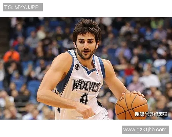 双子巨星闪耀绿茵赛场描绘足球传奇对决与荣耀时刻